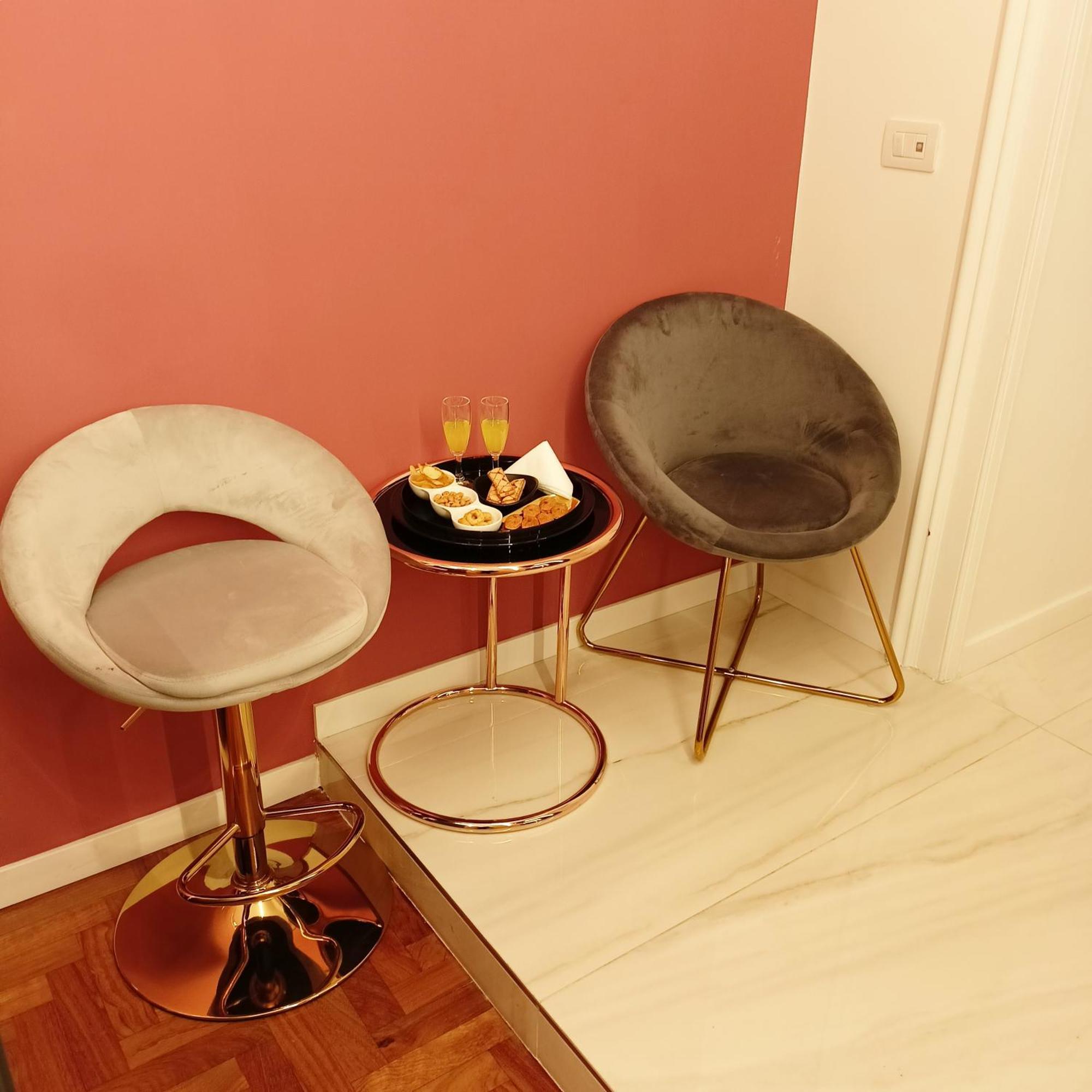 La Lepre Bovio Hotel Наполи Екстериор снимка