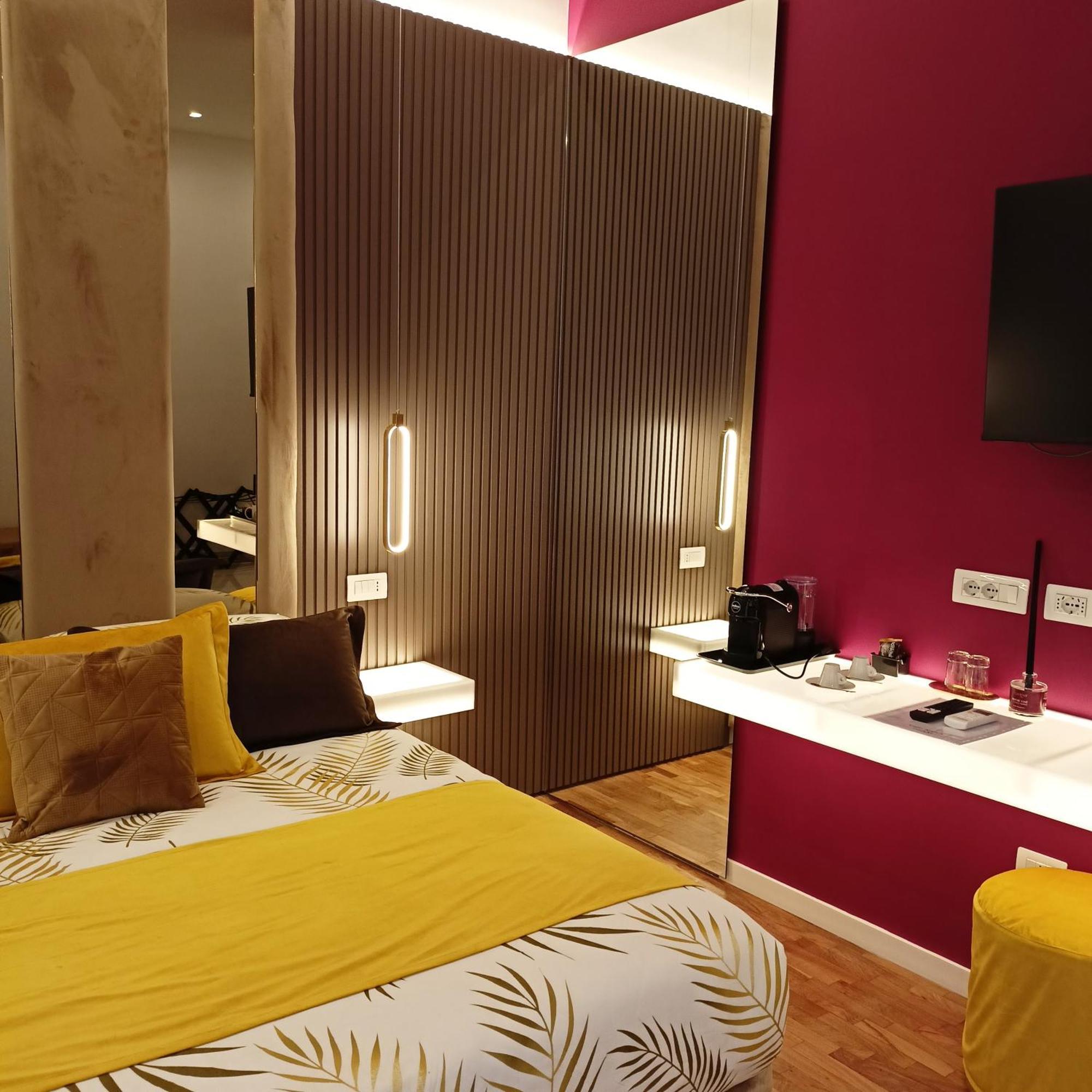La Lepre Bovio Hotel Наполи Екстериор снимка