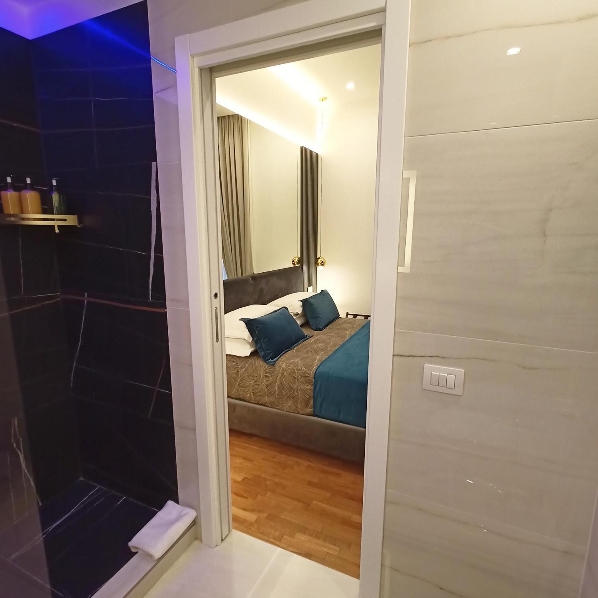 La Lepre Bovio Hotel Наполи Екстериор снимка
